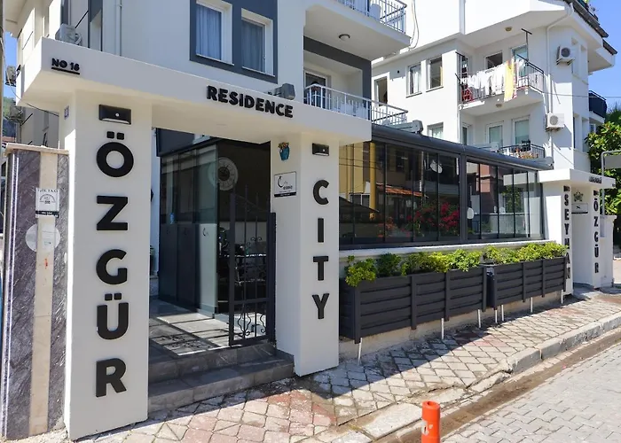 Ozgur City Residence