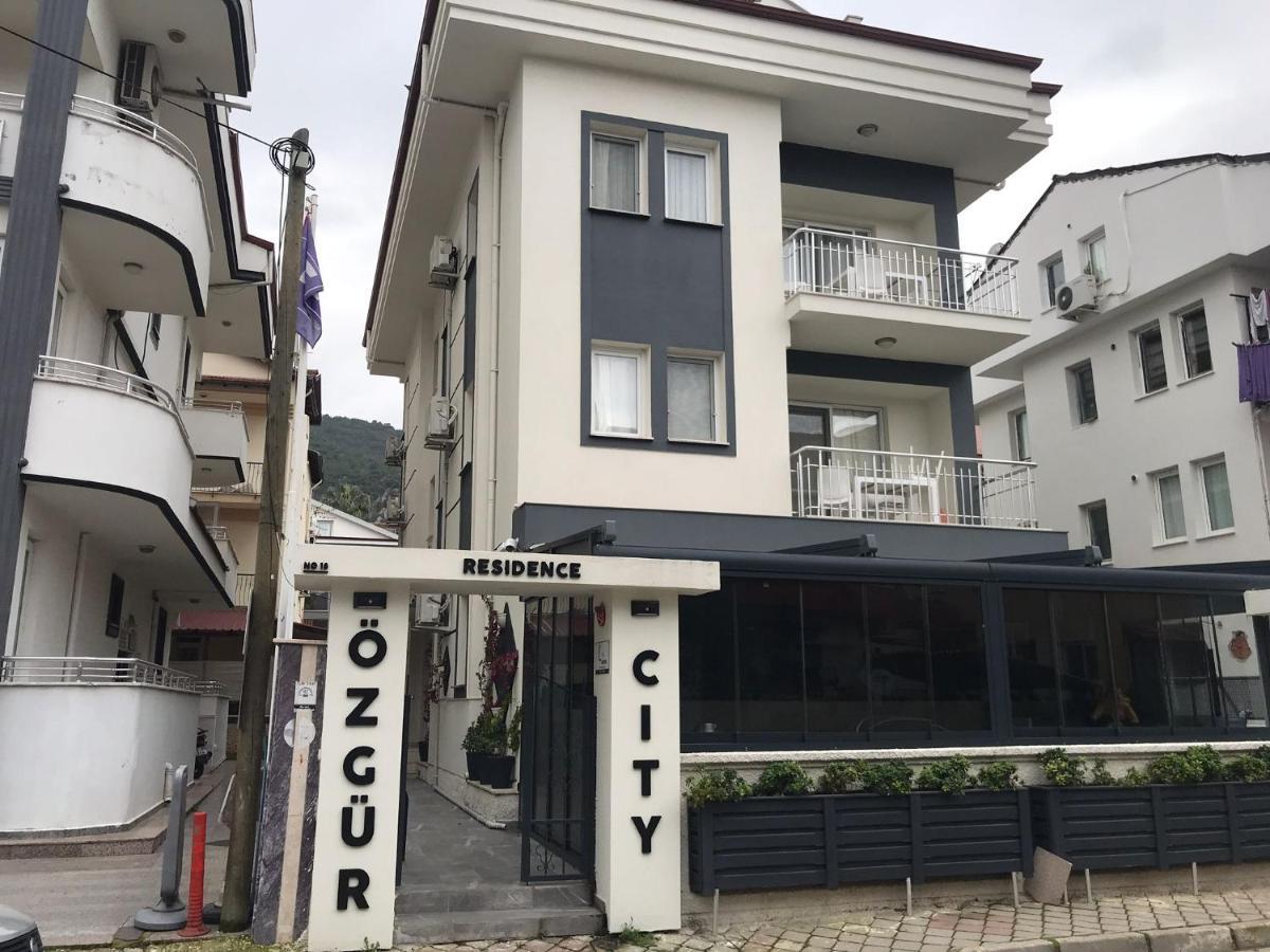 Ozgur *