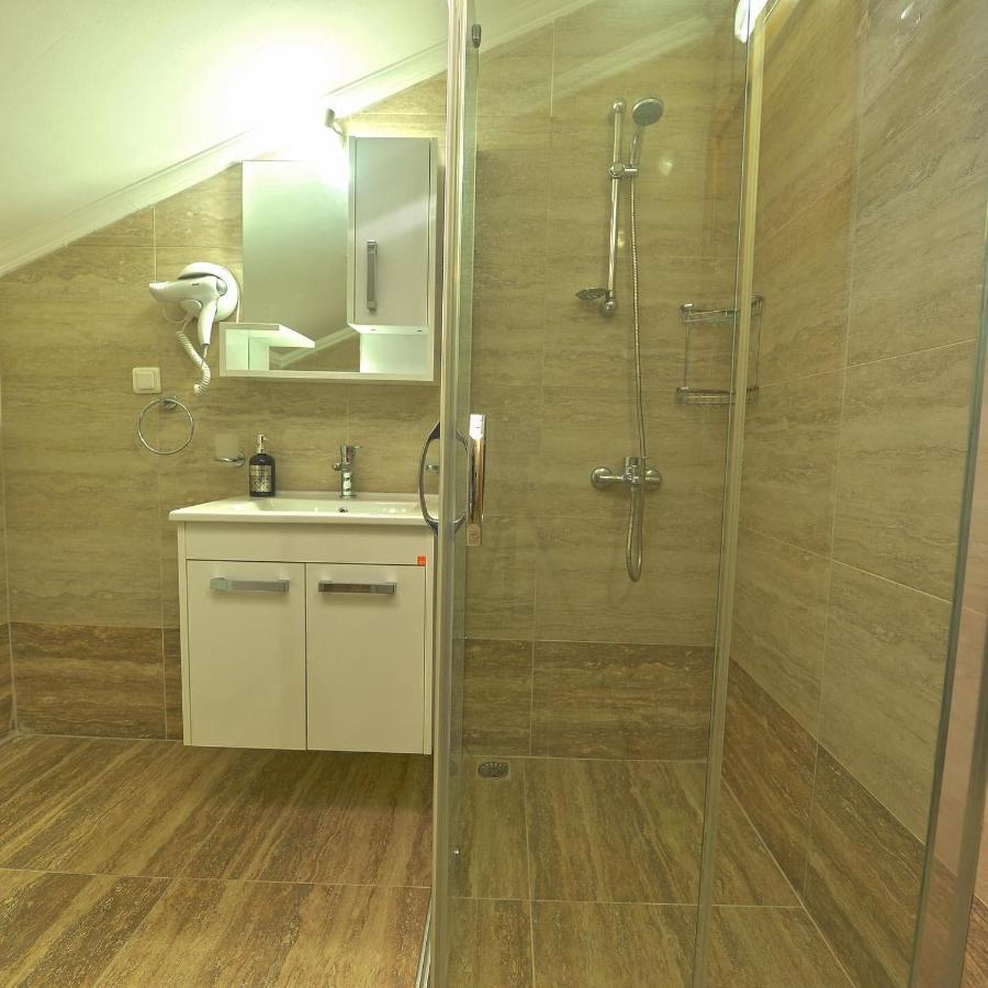 Apart Otel Ozgur Fethiye